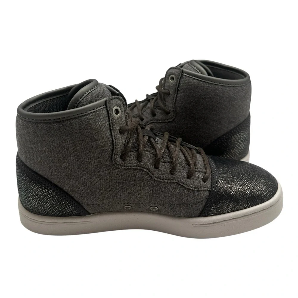 Nike Air Jordan Jasmine Premium GG Shoes YOUTH Size 6.5 Y Grey‎ Black 807711-205